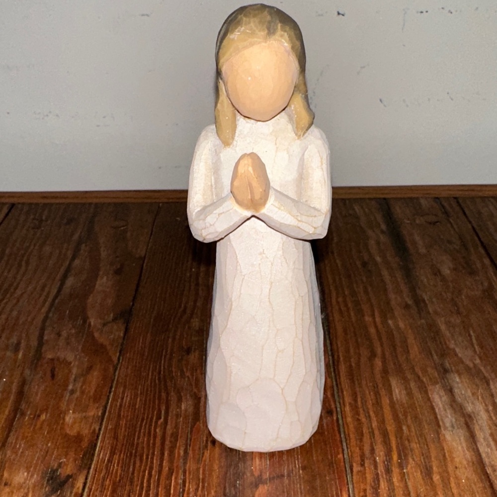 Willow Tree Sister by Heart figuring